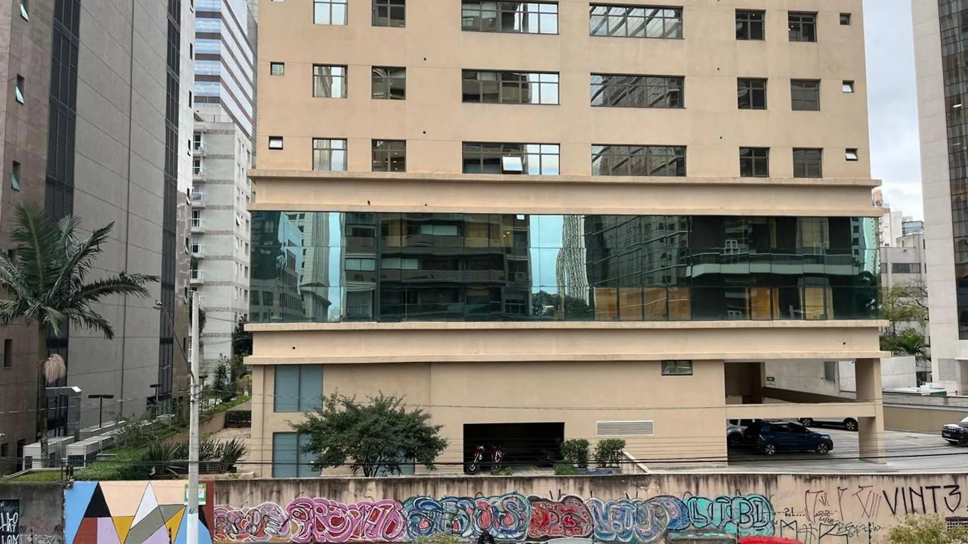Elegance Suites Carvalho Sao Paulo Apartment